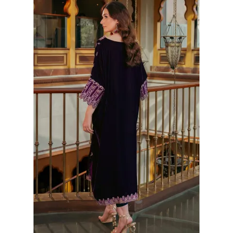 Kaftan - Embroidered Velvet